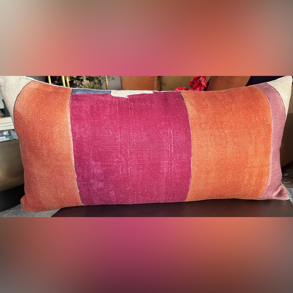 Kelly Wearstler District Pillow Cover in Claret 12x24 NEW